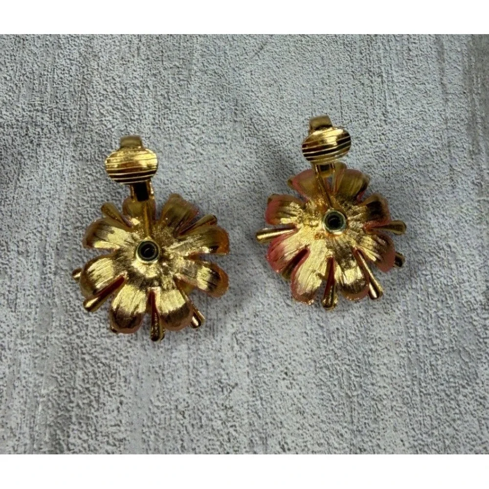 Vintage Pink Enamel Flower Brooch and Clip On Earrings Set Magenta Rhinestone